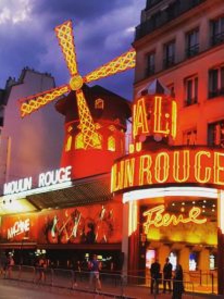 Paris-Moulin-Rouge